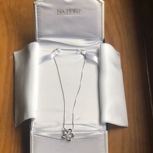 NEW NaHoku Sterling Silver Plumeria Necklace.